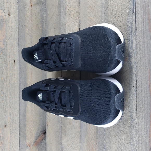 adidas QT Racer Sport Women's Running Everyday Sneaker Black/White - Picture 5 of 9